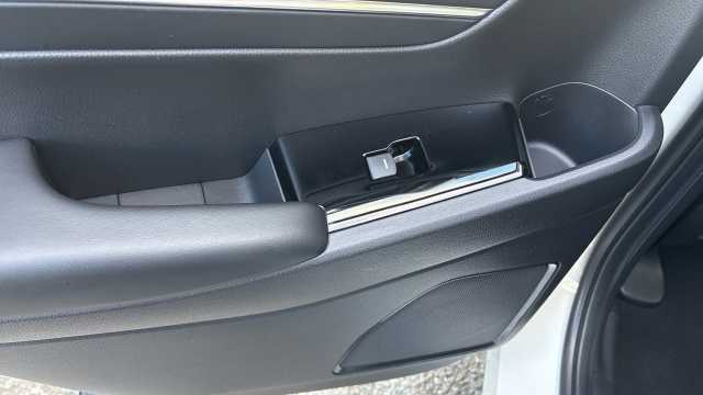 Honda HR-V 1.5 eHEV Advance 5dr CVT Hybrid Hatchback 