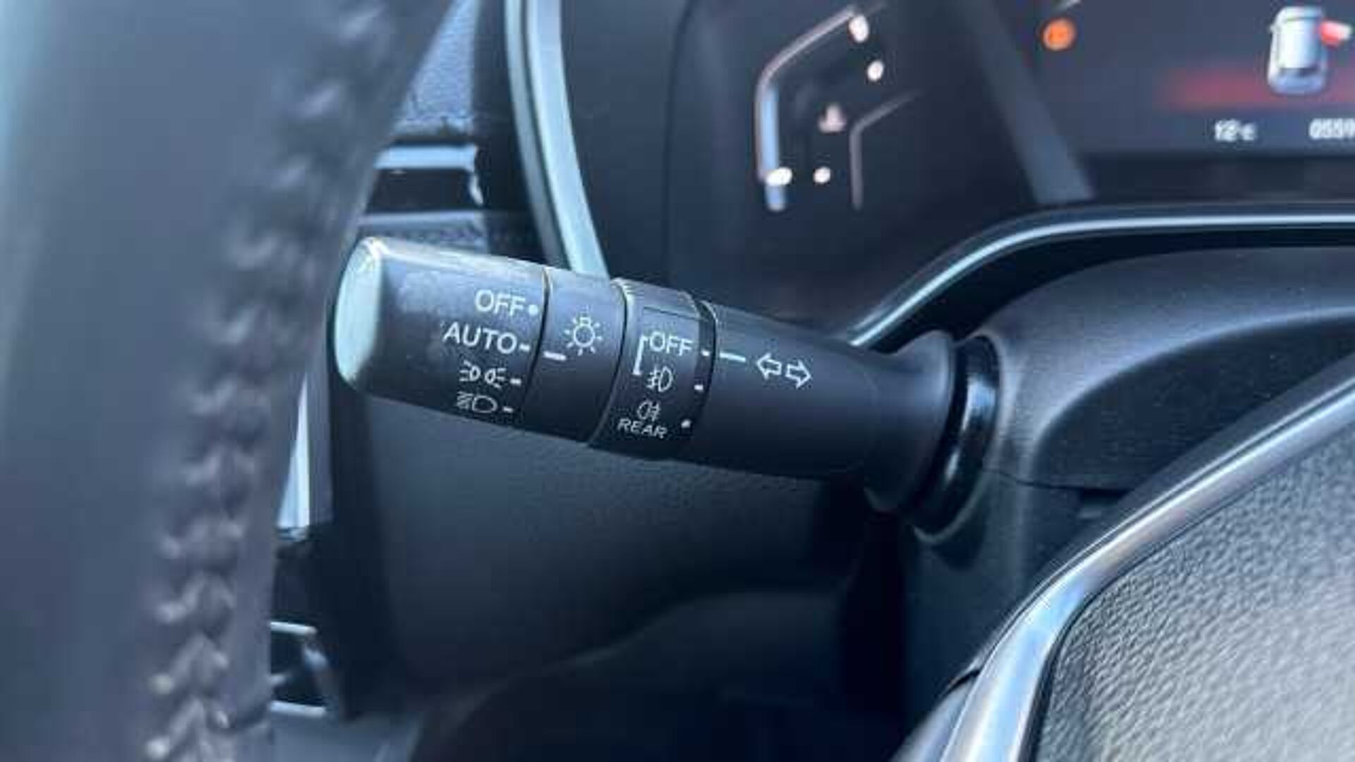 Honda CR-V 1.5 VTEC Turbo SE 5dr 2WD Petrol Estate 