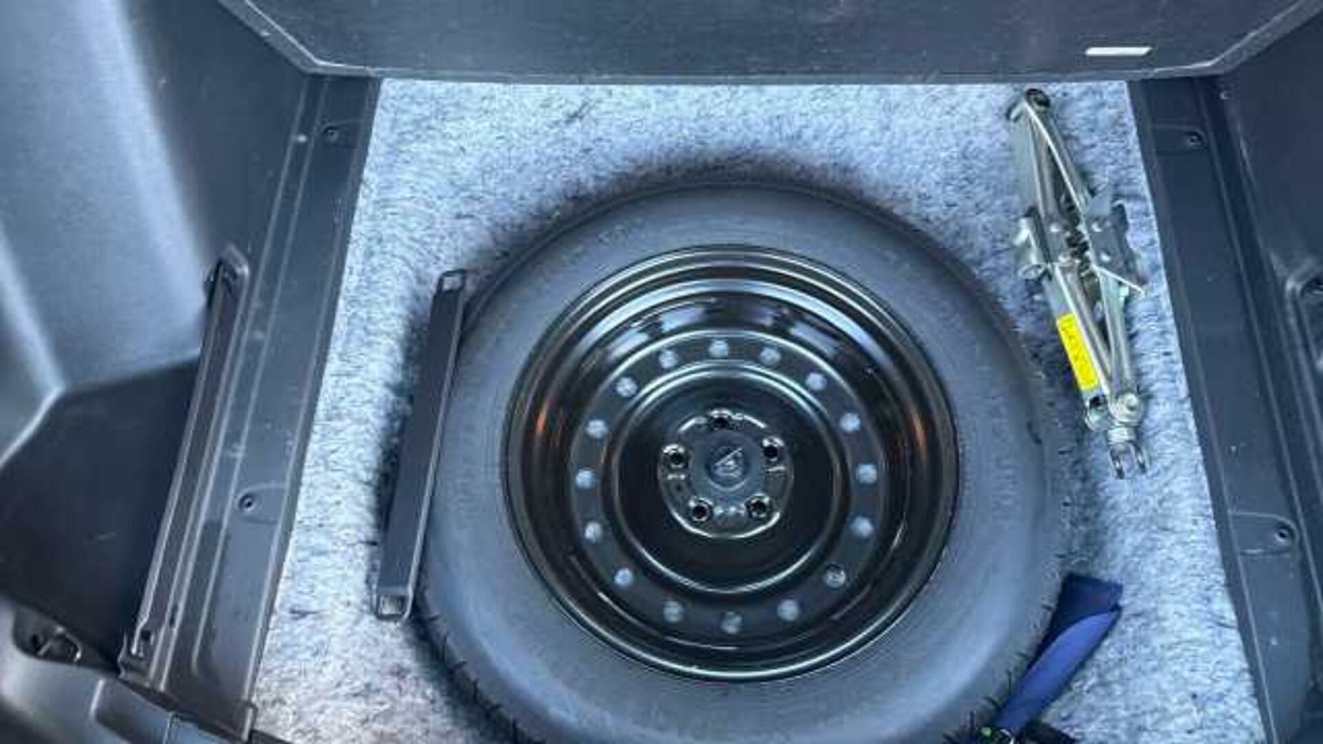 Honda CR-V 1.5 VTEC Turbo SE 5dr 2WD Petrol Estate 