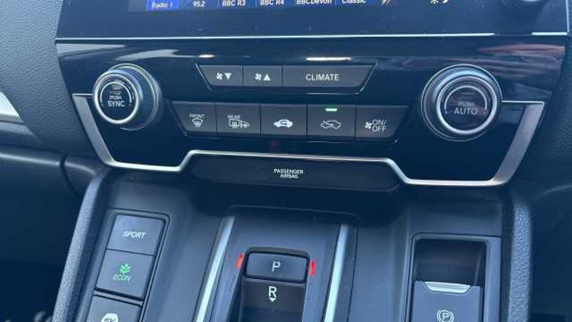 Honda CR-V 2.0 i-MMD Hybrid SE 2WD 5dr eCVT Hybrid Estate 