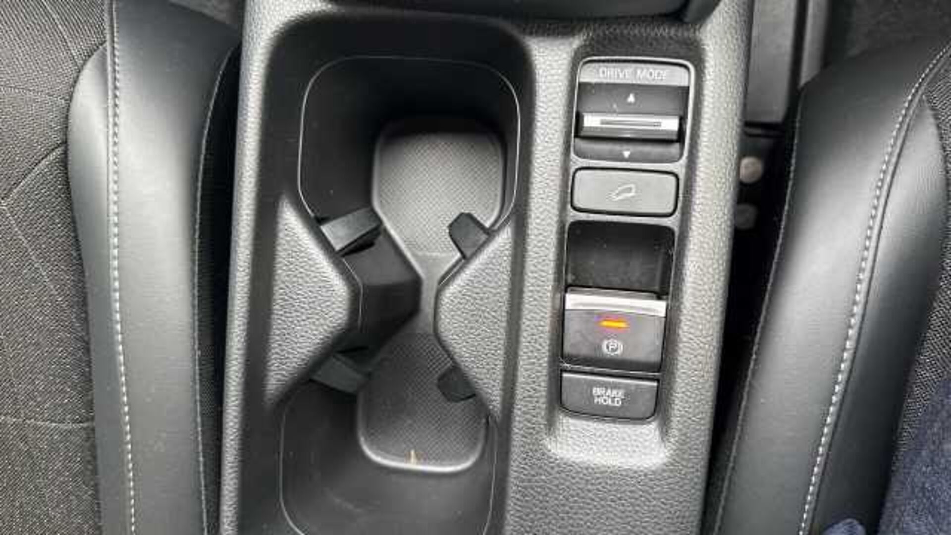 Honda HR-V 1.5 eHEV Advance 5dr CVT Hybrid Hatchback 