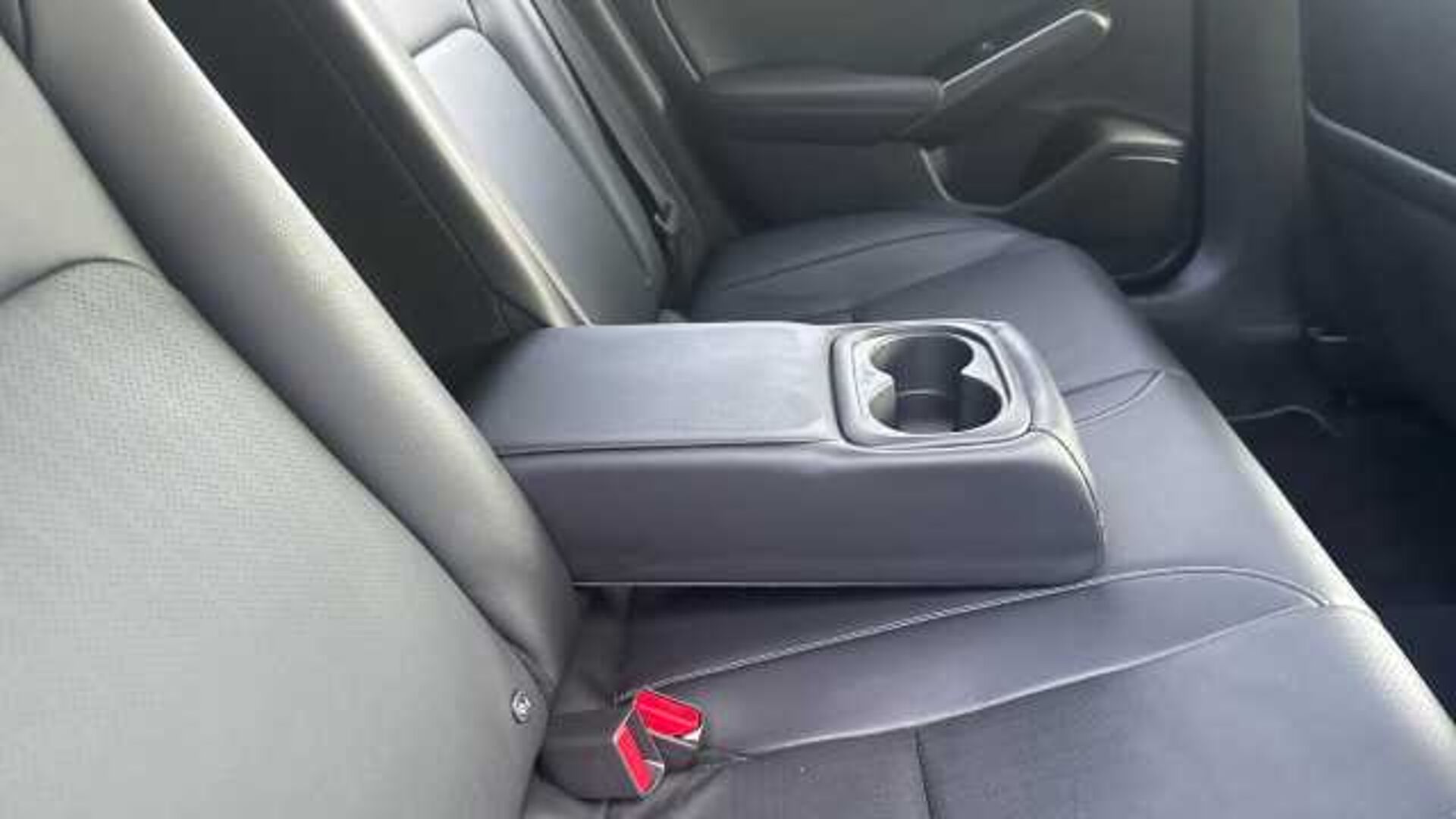 Honda Civic 2.0 eHEV Advance 5dr CVT Hybrid Hatchback 