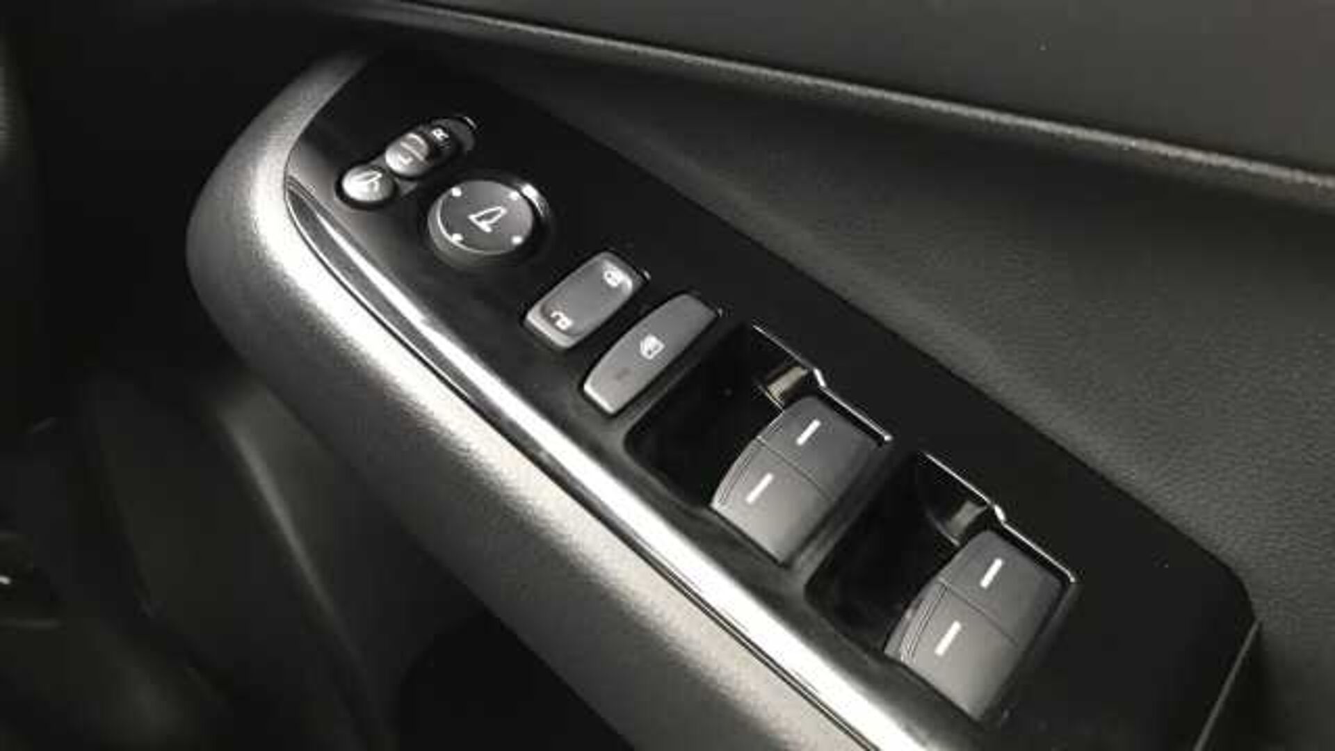 Honda HR-V 1.5 eHEV Advance Style 5dr CVT Hybrid Hatchback 