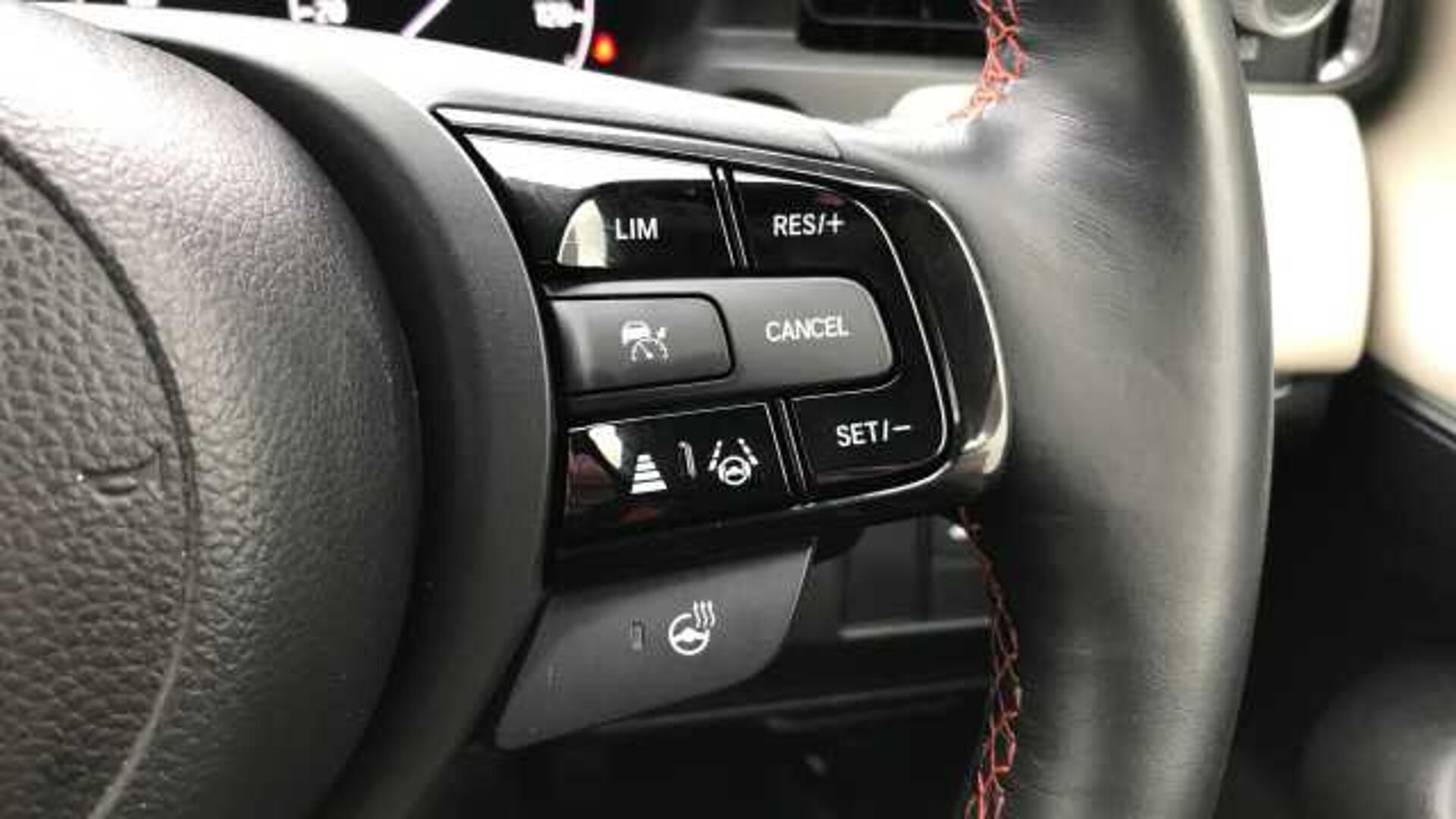 Honda HR-V 1.5 eHEV Advance Style 5dr CVT Hybrid Hatchback 