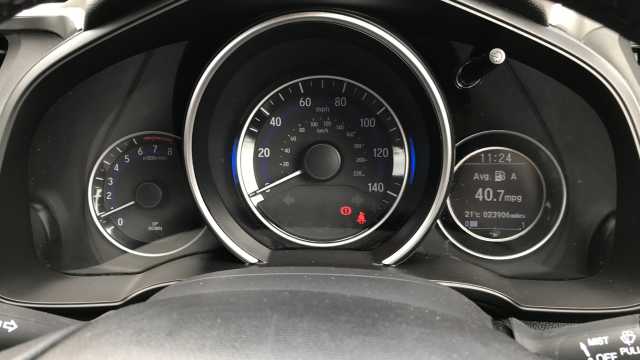 Honda Jazz 1.3 i-VTEC EX Navi 5dr Petrol Hatchback 
