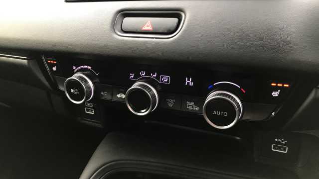 Honda HR-V 1.5 eHEV Elegance 5dr CVT Hybrid Hatchback 
