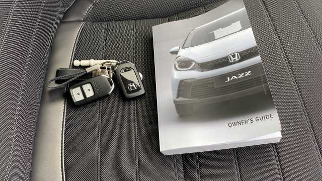 Honda Jazz 1.5 i-MMD Hybrid Crosstar Advance 5dr eCVT Hybrid Hatchback 