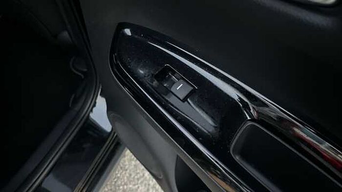 Honda Jazz 1.5 i-MMD Hybrid Crosstar EX 5dr eCVT Hybrid Hatchback 