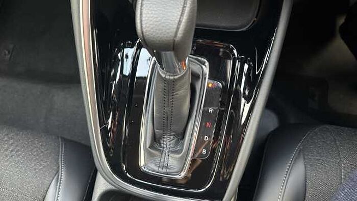 Honda HR-V 1.5 eHEV Advance 5dr CVT Hybrid Hatchback 