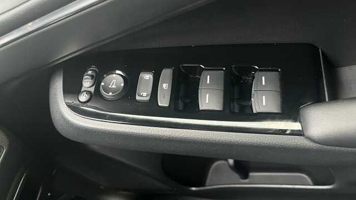 Honda HR-V 1.5 eHEV Advance 5dr CVT Hybrid Hatchback 