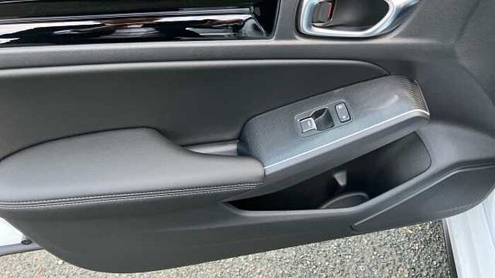 Honda Civic 2.0 eHEV Advance 5dr CVT Hybrid Hatchback 