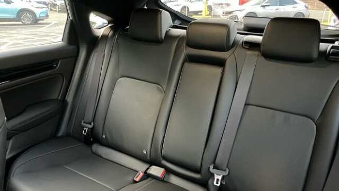 Honda Civic 2.0 eHEV Advance 5dr CVT Hybrid Hatchback 