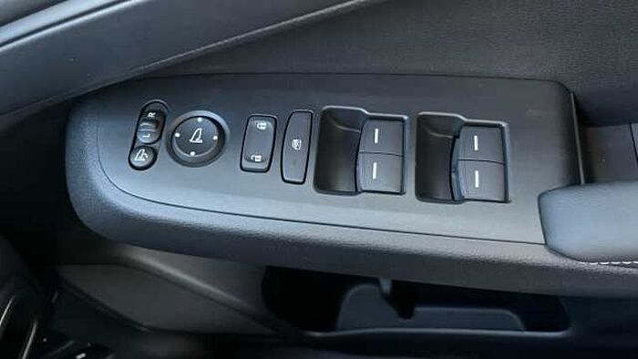 Honda HR-V 1.5 eHEV Elegance 5dr CVT Hybrid Hatchback 