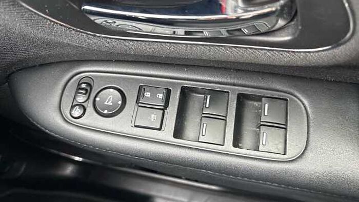 Honda HR-V 1.5 i-VTEC SE 5dr Petrol Hatchback 
