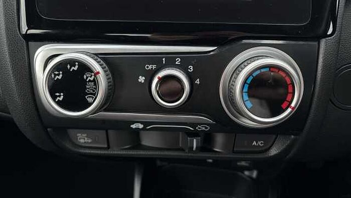 Honda Jazz 1.3 i-VTEC SE 5dr Petrol Hatchback 