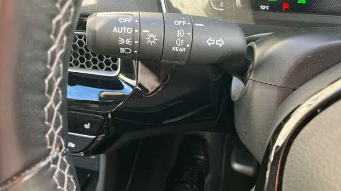 Honda Civic 2.0 eHEV Advance 5dr CVT Hybrid Hatchback 