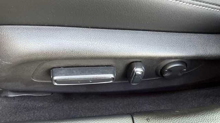 Honda Civic 2.0 eHEV Advance 5dr CVT Hybrid Hatchback 