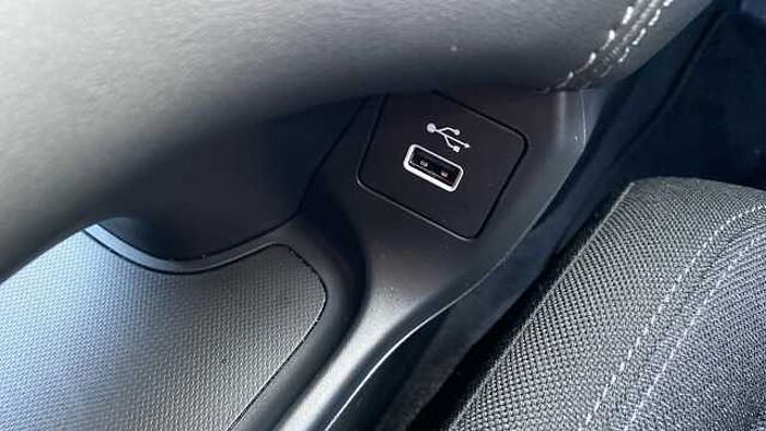 Honda ZR-V 2.0 eHEV Elegance 5dr CVT Hybrid Estate 