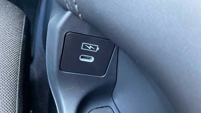 Honda ZR-V 2.0 eHEV Elegance 5dr CVT Hybrid Estate 