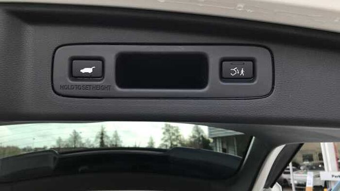 Honda CR-V 2.0 ePHEV Advance Tech 5dr eCVT Estate 