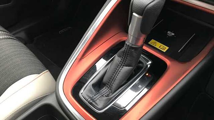 Honda HR-V 1.5 eHEV Advance Style 5dr CVT Hybrid Hatchback 