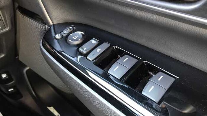 Honda CR-V 2.0 i-MMD Hybrid SR 2WD 5dr eCVT Hybrid Estate 