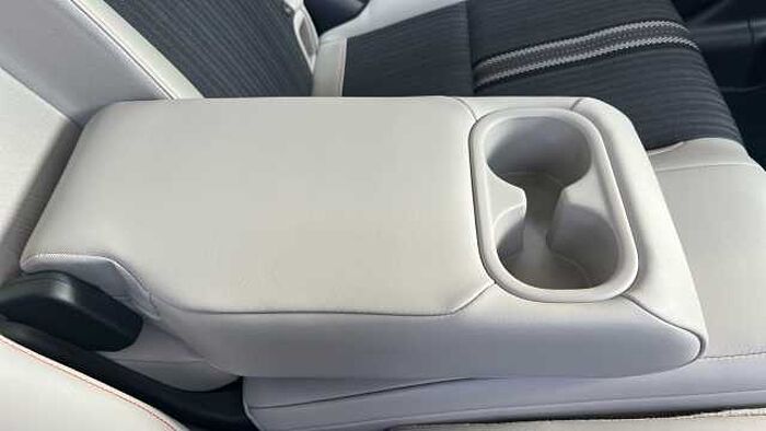 Honda HR-V 1.5 eHEV Advance Style 5dr CVT Hybrid Hatchback 