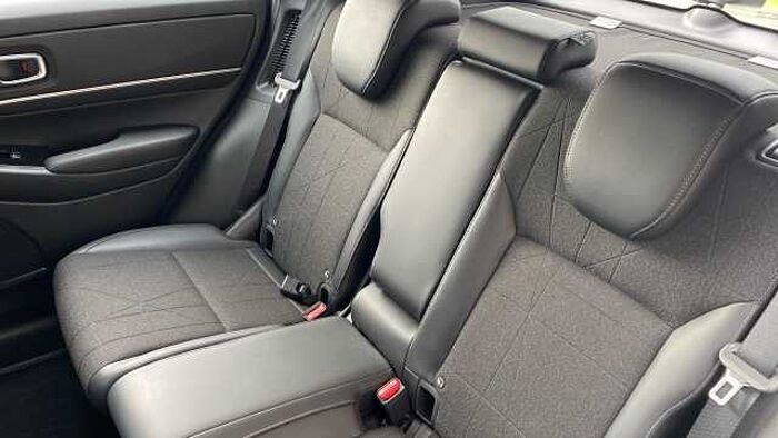Honda HR-V 1.5 eHEV Advance 5dr CVT Hybrid Hatchback 
