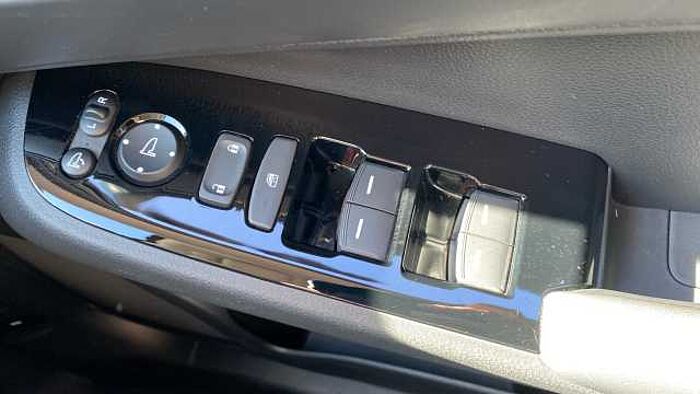 Honda HR-V 1.5 eHEV Advance 5dr CVT Hybrid Hatchback 