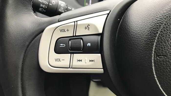 Honda Jazz 1.5 i-MMD Hybrid Crosstar Advance 5dr eCVT Hybrid Hatchback 