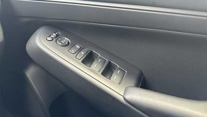 Honda HR-V 1.5 eHEV Elegance 5dr CVT Hybrid Hatchback 