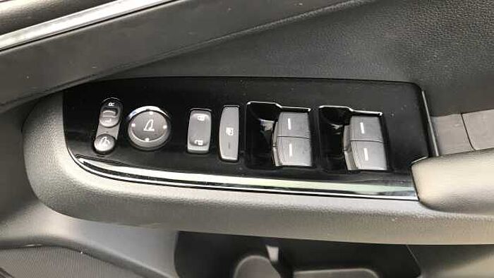 Honda HR-V 1.5 eHEV Advance 5dr CVT Hybrid Hatchback 
